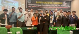 Wartawan Senior Wahyudi El Panggabean aklamasi nakhodai Persatuan Jurnalis Siber Riau 